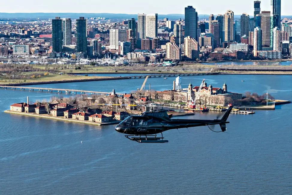 NYC: Big Apple Helicopter Tour
