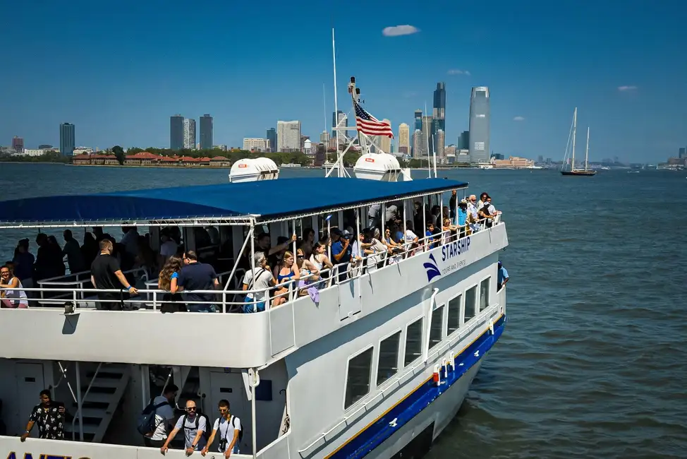 NYC: Downtown and Statue of Liberty Sightseeing Cruise