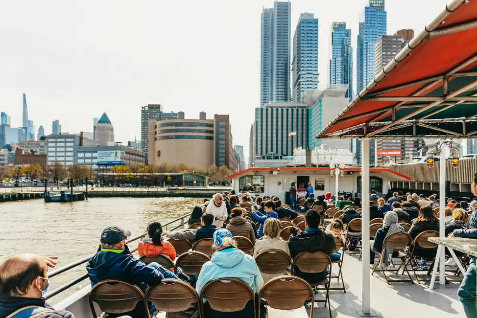 NYC: Circle Line 2.5 Hour Best of NYC Boat Cruise